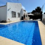 Villa Amandine. Chalet en alquiler en Ametlla de Mar.