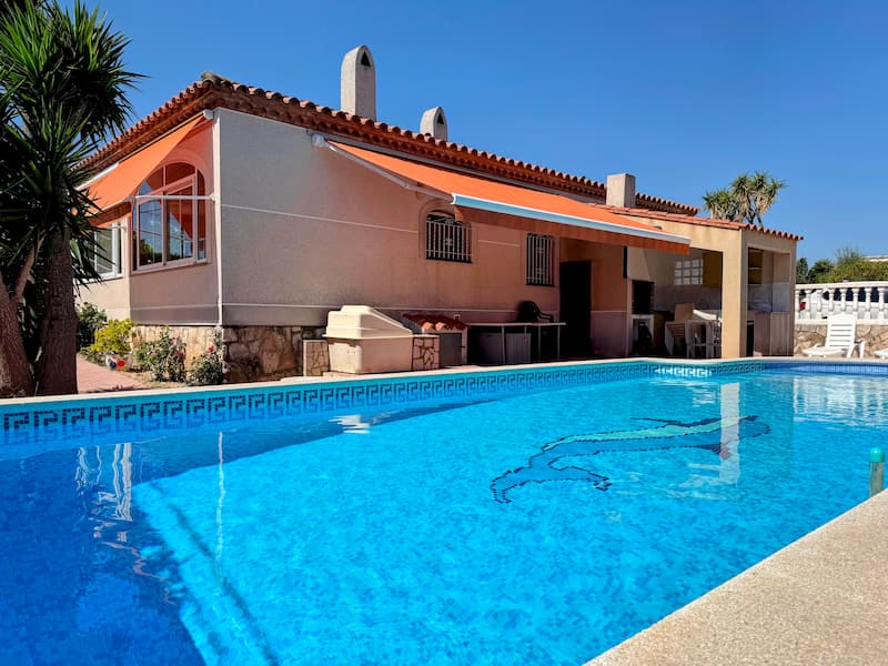 Piscina Dulcinea. Chalet en alquiler en Ametlla de Mar